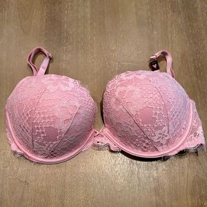 Victoria’s Secret NWT Dream Angels Push Up pink bra 32DDD
